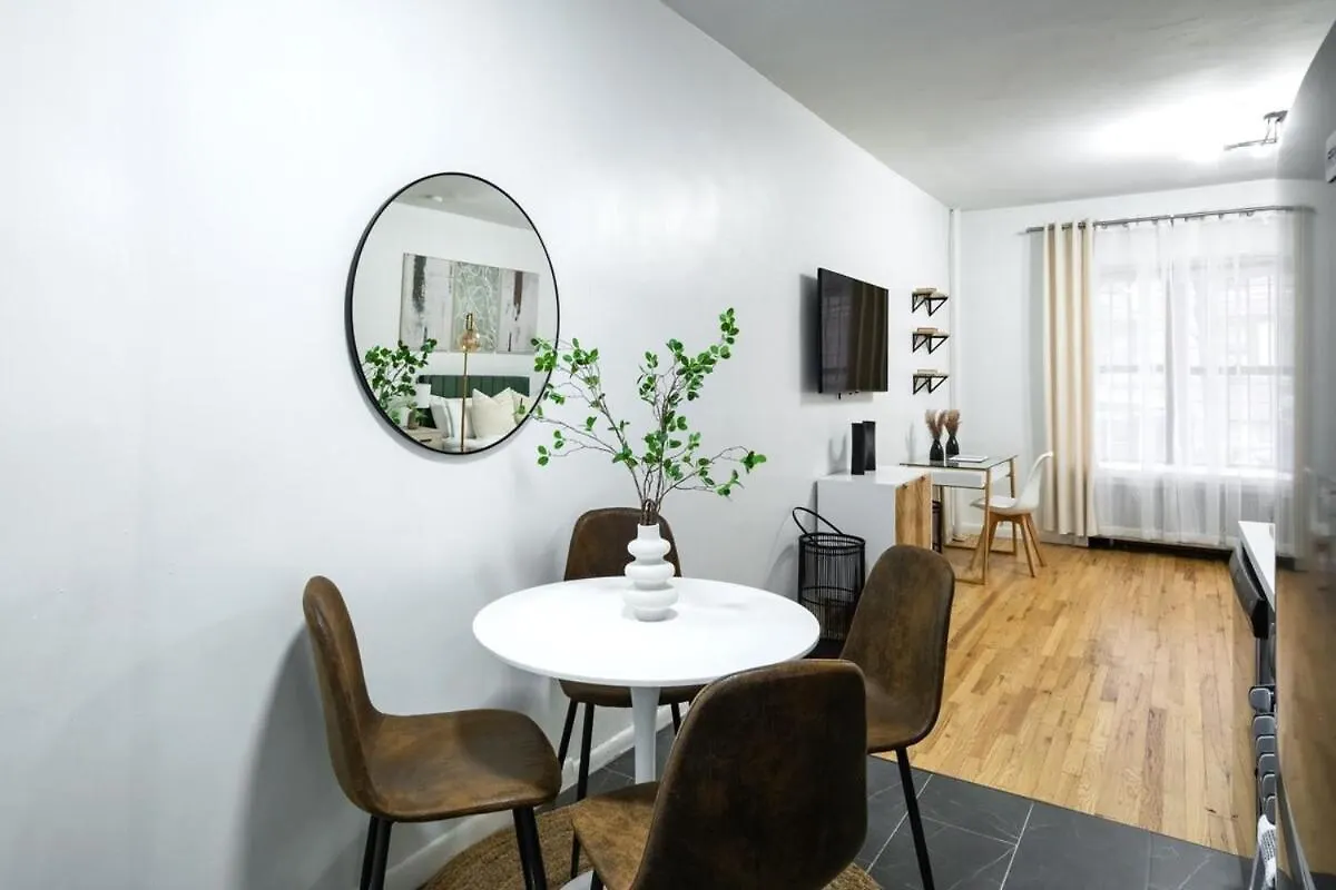 74-1A New Studio In Prime Uws - Gym In Building New York Apartment
