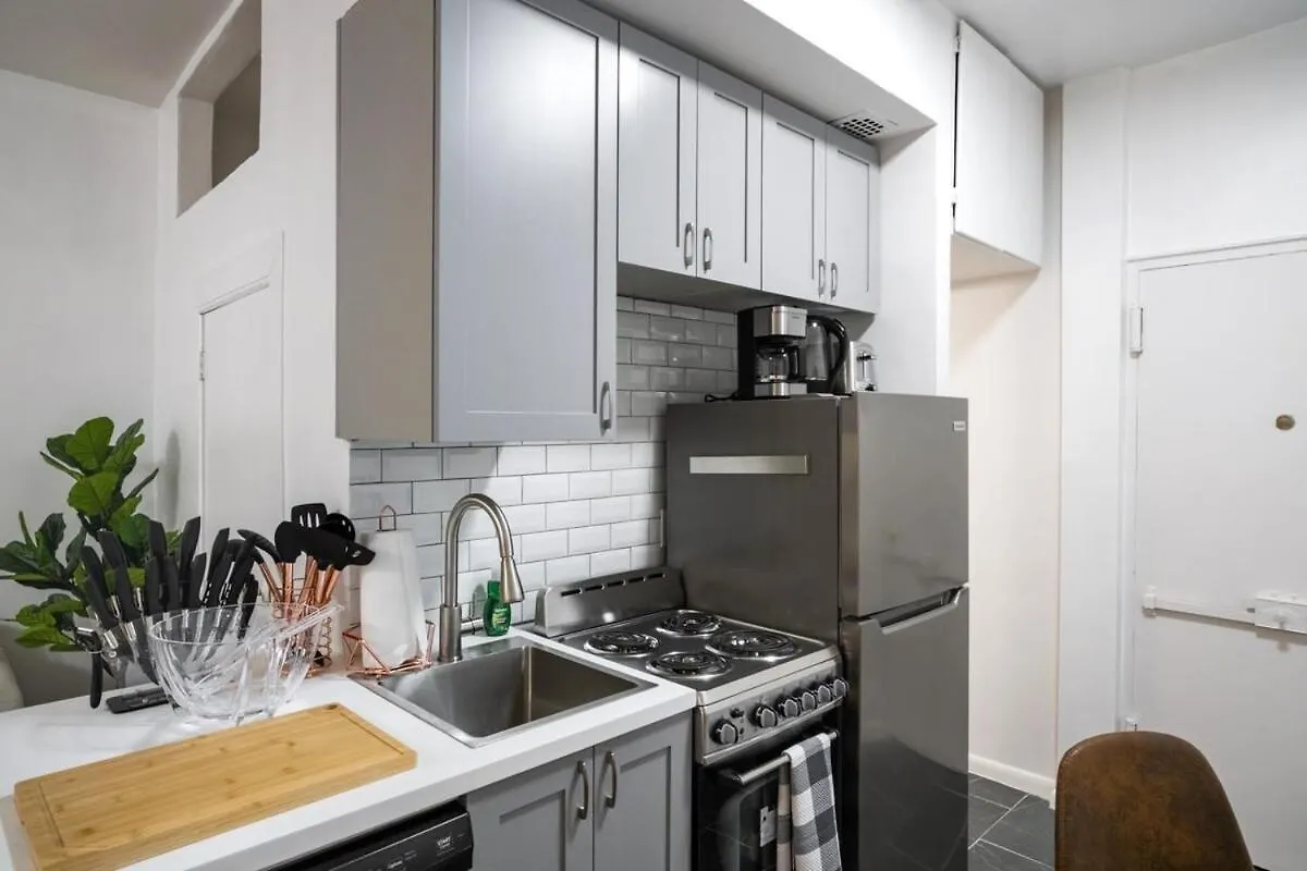 74-1A New Studio In Prime Uws - Gym In Building New York 0*,  United States